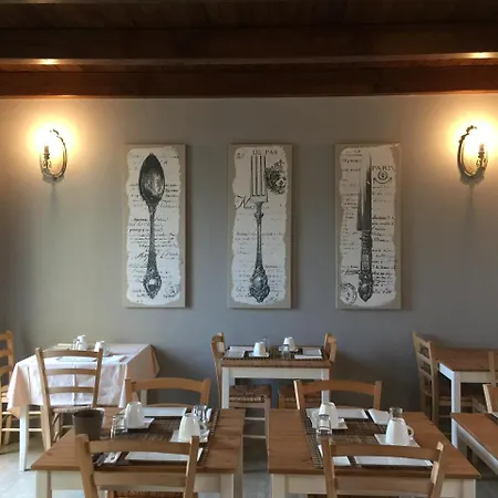 Il Casale Del Giglio Nocleg ze śniadaniem