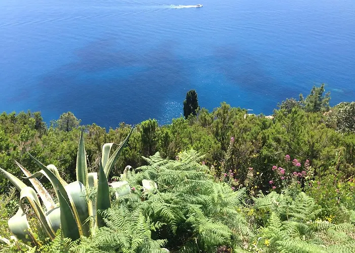 Il Casale Del Giglio 4*