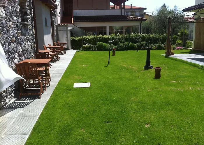 Il Casale Del Giglio Bed and breakfast Santo Stefano di Magra